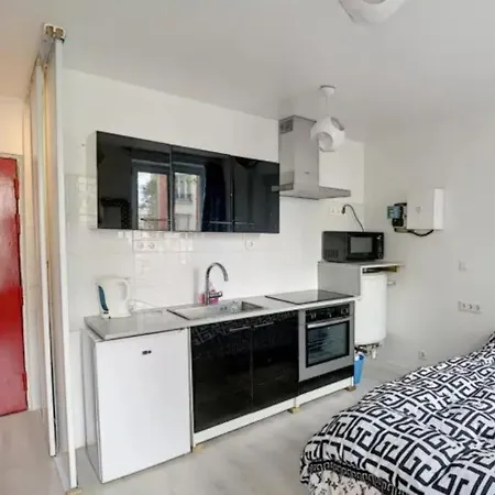 Lägenhet 17 Cardinet Studio Paris